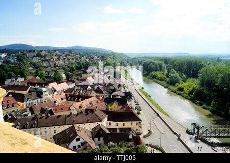 La città di Melk, guardando verso il basso dalla Abbazia, Austria Foto Stock