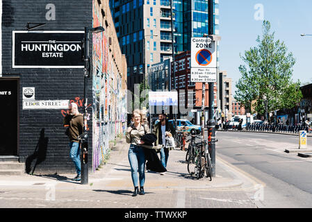 London, Regno Unito - 14 Maggio 2019: vista panoramica di street a Brick Lane area, Shoreditch Foto Stock