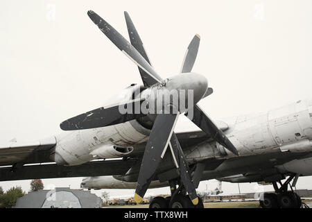 Tecnica militare nel museo Foto Stock