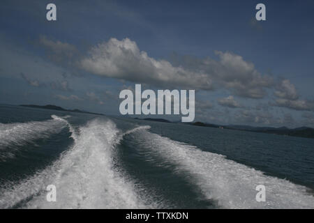 Svegliati al mare, Phang Nga Bay, Phuket, Thailandia Foto Stock