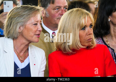 Brigitte Macron e Brigitte Cluzel frequentare la cerimonia di apertura della casa Respîte, Tassin-la-Demi-Lune, Francia Foto Stock