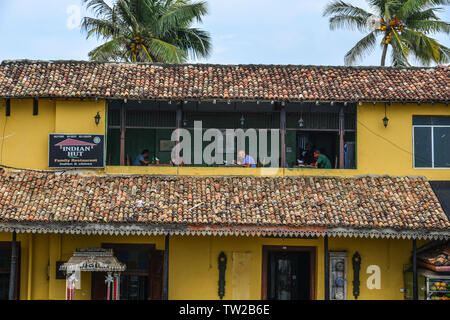 Galle, Sri Lanka - Dic 21, 2018. Il vecchio edificio all antica cittadina di Galle, Sri Lanka. Galle è stato il porto principale dell'isola nel XVI secolo. Foto Stock