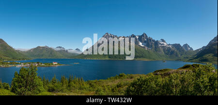 Chiesa Sildpollnes, Isole Lofoten in Norvegia. Foto Stock