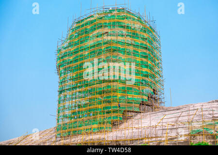Il Cat-themed le statue in arancione Chau, Changsha Hunan vengono riparati Foto Stock