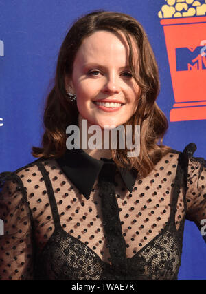 SANTA MONICA, CA - 15 giugno: Sarah Ramos assiste il 2019 MTV Movie e TV Awards a Barker Hangar a giugno 15, 2019 in Santa Monica, California. Foto Stock