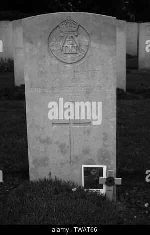 Bucquoy cimitero stradale Ficheux Foto Stock