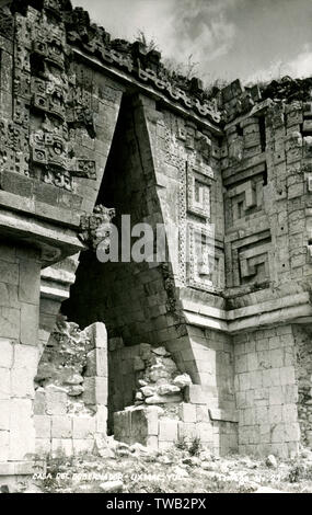 Casa del Gobernador (Palazzo del Governatore) Uxmal Yucatan Messico Foto Stock