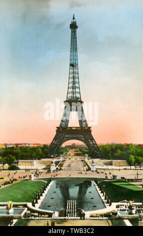 Parigi, Francia - Tour Eiffel visto dal Palais de Chaillot Foto Stock