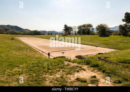 Olympia, Grecia. L'antico stadio dei Giochi olimpici di antichità Foto Stock