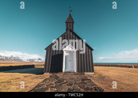 Budakirkja, la chiesa nera di Budir, Islanda Foto Stock