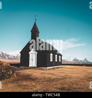 Budakirkja, la chiesa nera di Budir, Islanda Foto Stock