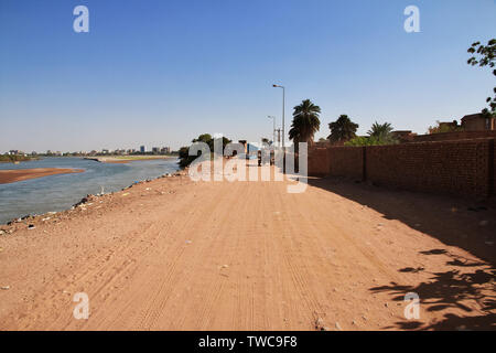 La confluenza del Nilo Bianco e blu Nilo a Khartoum, Sudan Foto Stock