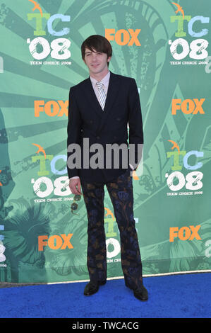 LOS ANGELES, CA. Agosto 03, 2008: Drake Bell al 2008 Teen Choice Awards per gli Universal Studios, Hollywood. © 2008 Paul Smith / Featureflash Foto Stock