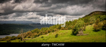 Gommatori come sopra Windermere nel Lake District. Foto Stock