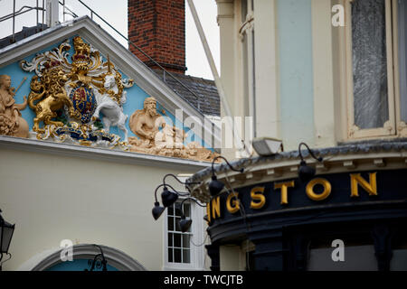 Kingston upon Hull Kingston e il livello di dettaglio da lo stemma sulla carena Trinity House Foto Stock
