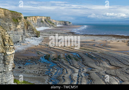 Il Glamorgan Heritage Coast nel Galles del Sud - tutte le scogliere calcaree e rocce Foto Stock