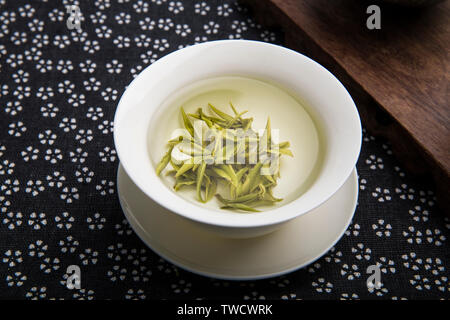 Angie tè bianco, gara di outrageous bud testa Foto Stock