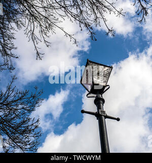 Lampada vittoriana Post, Londra Vittoriana convertita in gas street lampada. Foto Stock