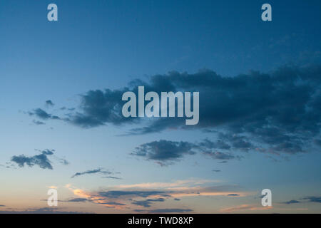 Tramonto africano sopra il Masai Mara, Kenya. Foto Stock