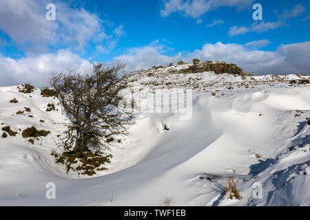 Cheesewring; nella neve; Cornovaglia; Regno Unito Foto Stock