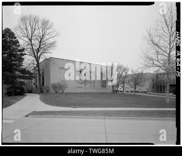 Posteriore (lato est) dell edificio e parte del lato sud di ala sud guardando ad ovest-nord-ovest (danneggia) - Industria Casearia Edificio, Iowa State University campus, Ames, storia County, IA Foto Stock