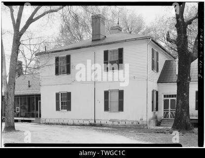 Elevazione posteriore, vista che mostra originale edificio in mattoni (primo piano) con telaio aggiunta (secondo piano) - Orange Grove, 1092 North Main Street, Anderson Anderson County, SC Foto Stock