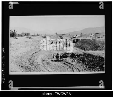 ROSE BOWL COSTRUZIONE, vista nord, 1922 - Rose Bowl Stadium, 1001 Rose Bowl Drive, Pasadena, nella contea di Los Angeles, CA Foto Stock