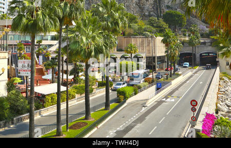 Fontvieille, Monaco - Giugno 13, 2014: città moderna centro commerciale Foto Stock