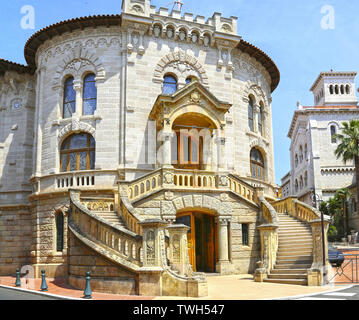 Montecarlo, Monaco - Giugno 13, 2014: edificio architettonico Palazzo di Giustizia Foto Stock