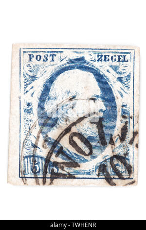5c il timbro del Paesi Bassi dalla serie prima rilasciati nel 1852 isolati su sfondo bianco. È il primo olandese francobollo. Foto Stock