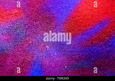 Brillante background astratto in colori alla moda con spruzzi bianchi. Foto Stock