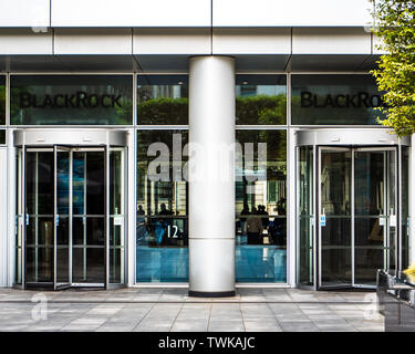 Uffici Blackrock London - Blackrock European HQ Drapers Gardens nella City of London Financial District - architetto Kohn Pedersen Fox Associates KPF Foto Stock