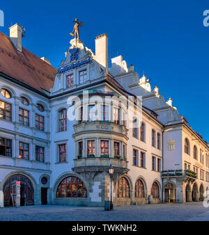 Famosa Hofbraeuhaus sala della birra di Monaco di Baviera, Germania, Europa Foto Stock