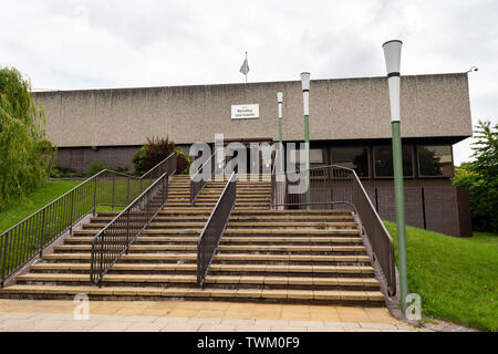 Barnsley Tribunali edificio - Corte House - contenente Barnsley County Court e Barnsley Pretura, Barnsley, England, Regno Unito Foto Stock