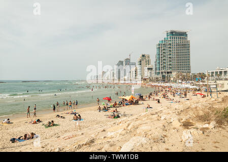 La spiaggia di Tel Aviv-Yafo, Israele. Foto Stock