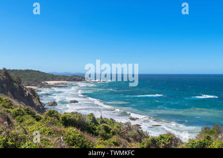 Vista verso la spiaggia di minatori dal mare acri a piedi via, Port Macquarie, Nuovo Galles del Sud, Australia Foto Stock