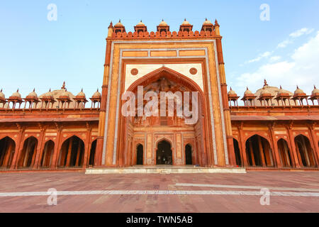 Historic Jama Masjid moschea costruito con pietra arenaria rossa al Fatehpur Sikri Agra India Foto Stock
