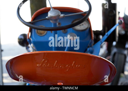 Un vecchio trattore: alcuni dettagli Foto Stock