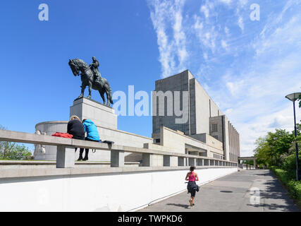 Praha: monumento nazionale a Vitkov, il terzo più grande statua equestre in bronzo nel mondo di Jan Zizka in , Praha, Praga, Praga, Repubblica Ceca Foto Stock