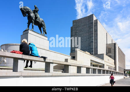 Praha: monumento nazionale a Vitkov, il terzo più grande statua equestre in bronzo nel mondo di Jan Zizka in , Praha, Praga, Praga, Repubblica Ceca Foto Stock