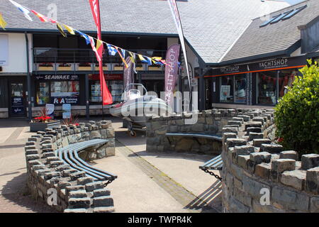 Conwy è una città costiera lungo la costa del nord del Galles Foto Stock