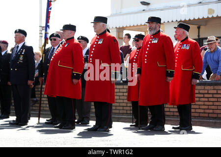 Bognor Regis, West Sussex, Regno Unito. Azione da Bognor Regis Forze Armate giorno 2019 includente una apparizione come ospite dal Chelsea pensionati. Sabato 22 Giugno 2019 © Sam Stephenson/Alamy Live News. Foto Stock