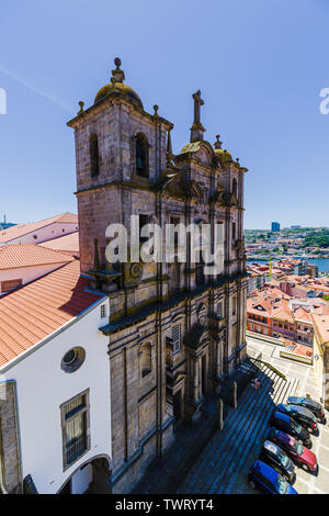 Vista di Saint Lawrence la chiesa di Porto, Portogallo Foto Stock