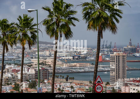 Blick auf den Hafen von Las Palmas di Gran Canaria Foto Stock