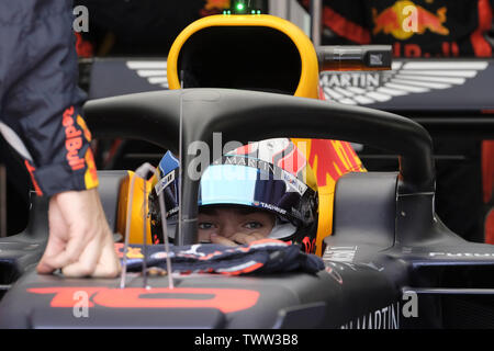 Le Castellet, Var, Francia. Il 23 giugno, 2019. La Red Bull Racing Driver PIERRE GASLY (FRA) in azione durante la gara di Formula Uno francese Grand Prix al circuito del Paul Ricard a Le Castellet - Francia.Lewis Hamilton ha vinto il francese Grand Prix Credit: Pierre Stevenin/ZUMA filo/Alamy Live News Foto Stock