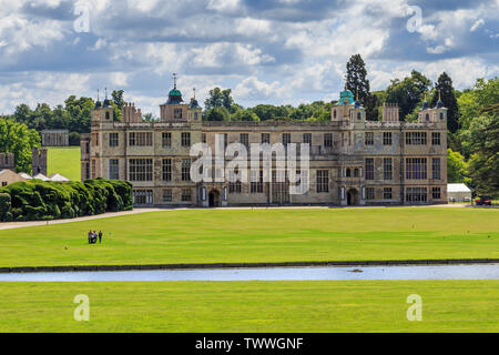 Audley End House e giardini vicino a Saffron Walden, Essex, Inghilterra, Regno Unito, GB Foto Stock