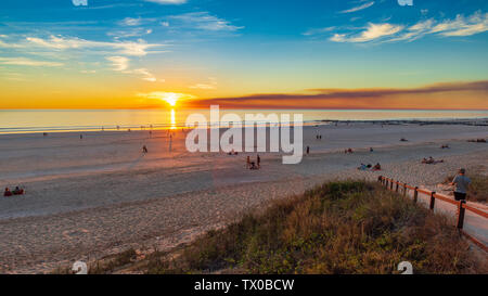 Tramonto sulla spiaggia di Cable Beach - Broome - Australia Foto Stock