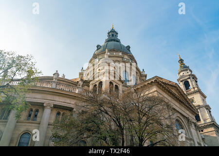 Vista esterna della Basilica di Santo Stefano chiesa a Budapest, Ungheria Foto Stock