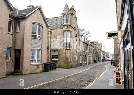 Andrews, Scozia - Mar 23 2012 : strade acciottolate e vecchi edifici in pietra di St Andrews in Scozia Foto Stock