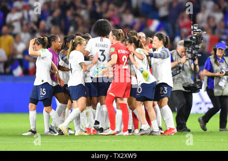 Le Havre, Frankreich. Il 23 giugno, 2019., 23.06.2019, Le Havre (Francia), calcio, fifa, Coppa del Mondo Donne 2019, Round del 16 Francia - Brasile, FIFA VIETANO QUALSIASI USO DI FOTOGRAFIE come sequenze di immagini e/o quasi video. | Utilizzo di credito in tutto il mondo: dpa/Alamy Live News Foto Stock